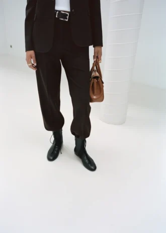 Stivaletti stringati in pelle