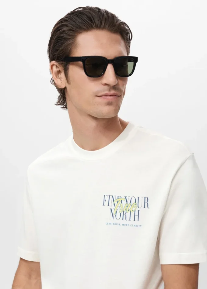 T-shirt 100% cotone T-shirt 100% cotone