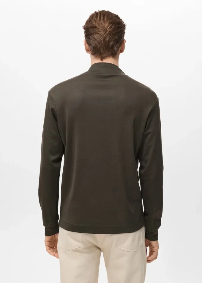 T-shirt a maniche lunghe con collo alla coreana