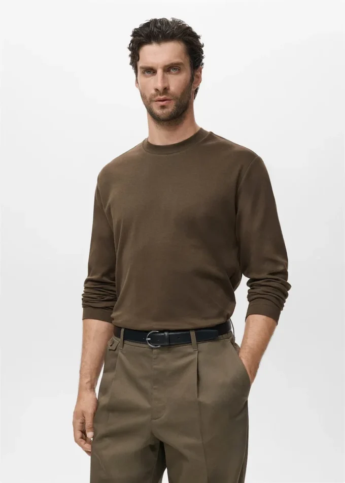 T-shirt a maniche lunghe e vestibilità regolare T-shirt a maniche lunghe e vestibilità regolare