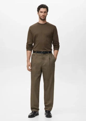 T-shirt a maniche lunghe e vestibilità regolare