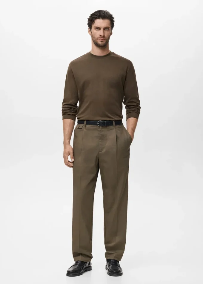 T-shirt a maniche lunghe e vestibilità regolare T-shirt a maniche lunghe e vestibilità regolare