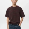 T-shirt a righe 100% cotone dalla vestibilità morbida T-shirt a righe 100% cotone dalla vestibilità morbida