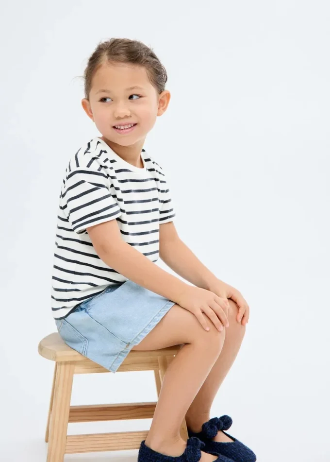 T-shirt a righe applicate T-shirt a righe applicate