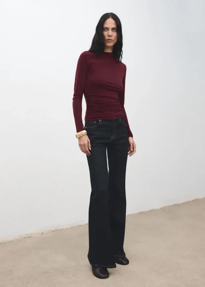 T-shirt aderente drappeggiata T-shirt aderente drappeggiata