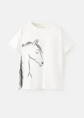T-shirt con cavallo sfrangiato T-shirt con cavallo sfrangiato