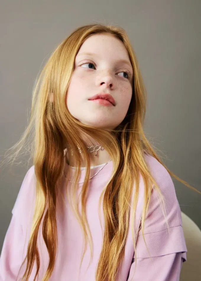 T-shirt con dettagli sulle maniche