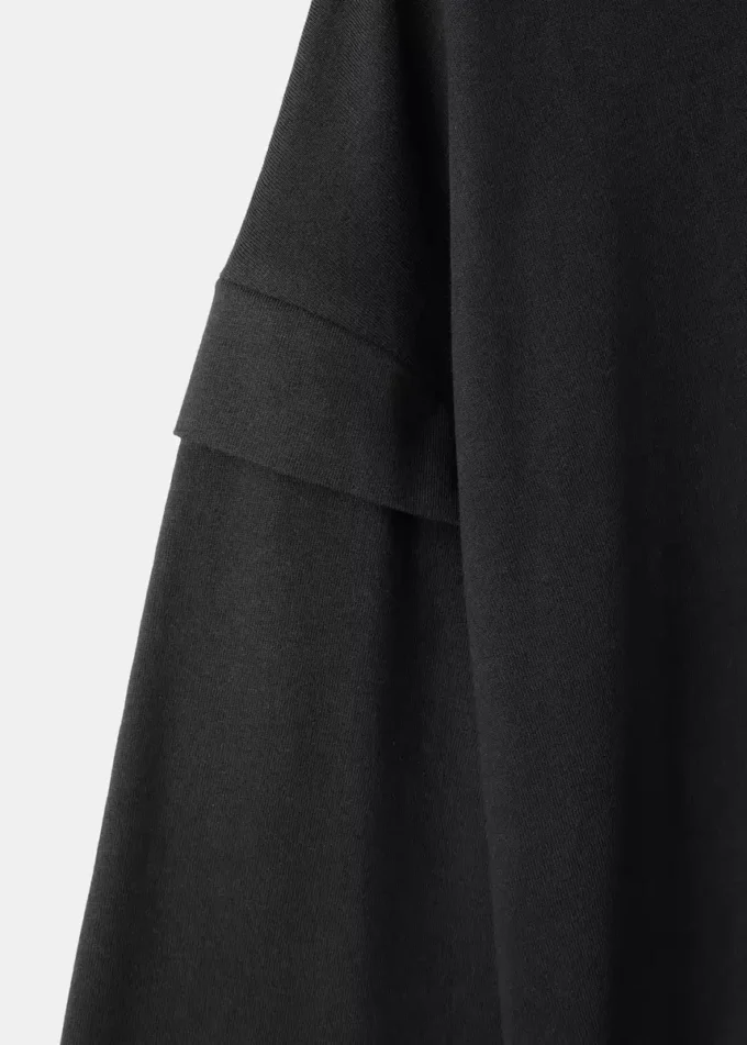 T-shirt con dettagli sulle maniche