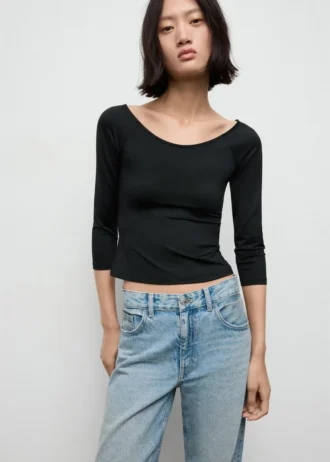 T-shirt con maniche a tre quarti