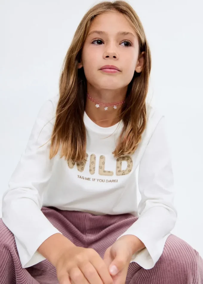 T-shirt con ricamo leopardato T-shirt con ricamo leopardato