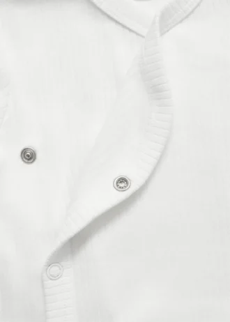 T-shirt con scollo a V