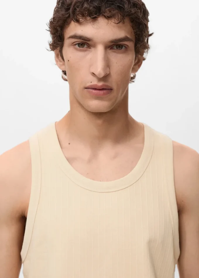 T-shirt con spalline a righe T-shirt con spalline a righe