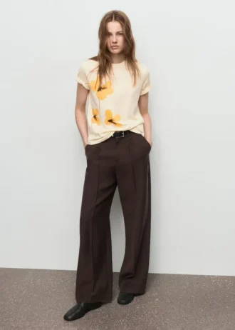 T-shirt con stampa floreale