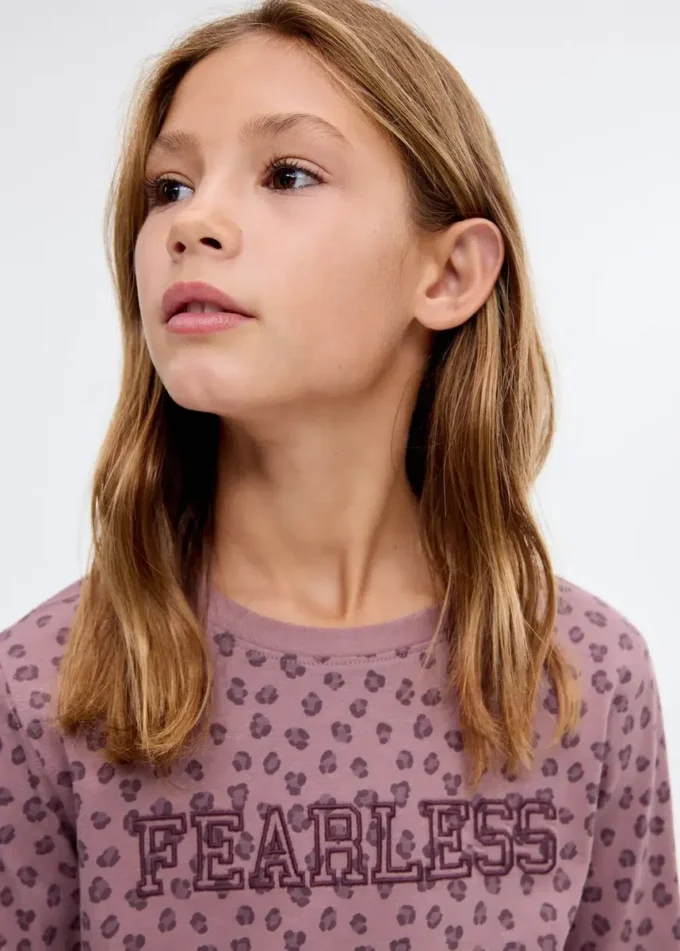 T-shirt con stampa leopardata T-shirt con stampa leopardata