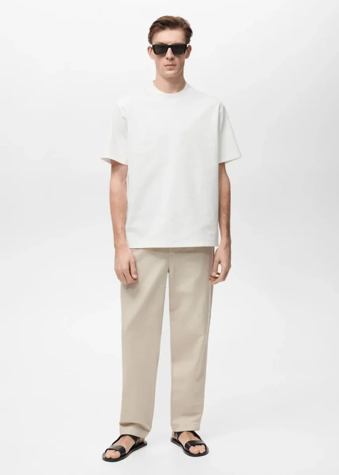 T-shirt dalla vestibilità regolare e dalla trama strutturata T-shirt dalla vestibilità regolare e dalla trama strutturata