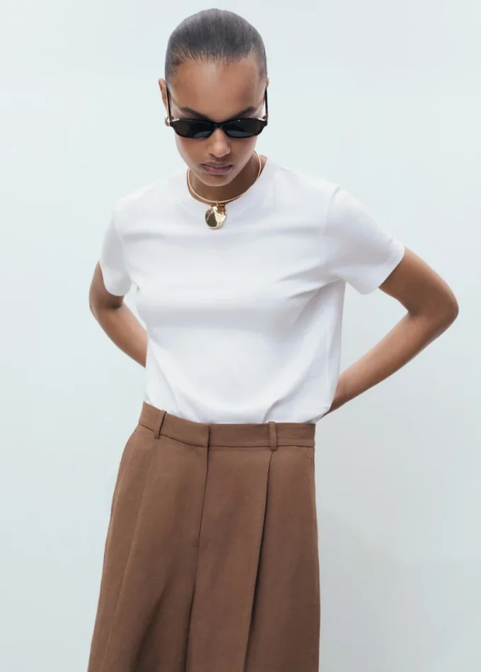 T-shirt in cotone a maniche corte T-shirt in cotone a maniche corte