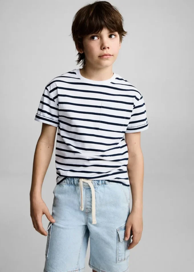 T-shirt in cotone a righe T-shirt in cotone a righe