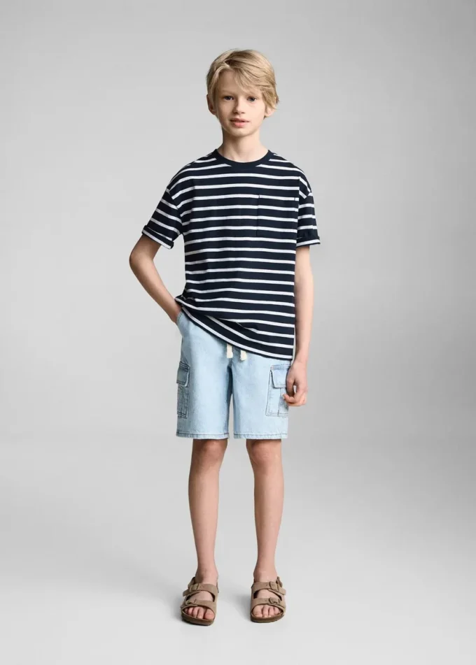 T-shirt in cotone a righe T-shirt in cotone a righe