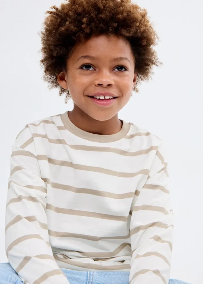 T-shirt in cotone a righe T-shirt in cotone a righe