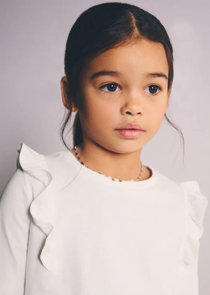 T-shirt in cotone con volant T-shirt in cotone con volant