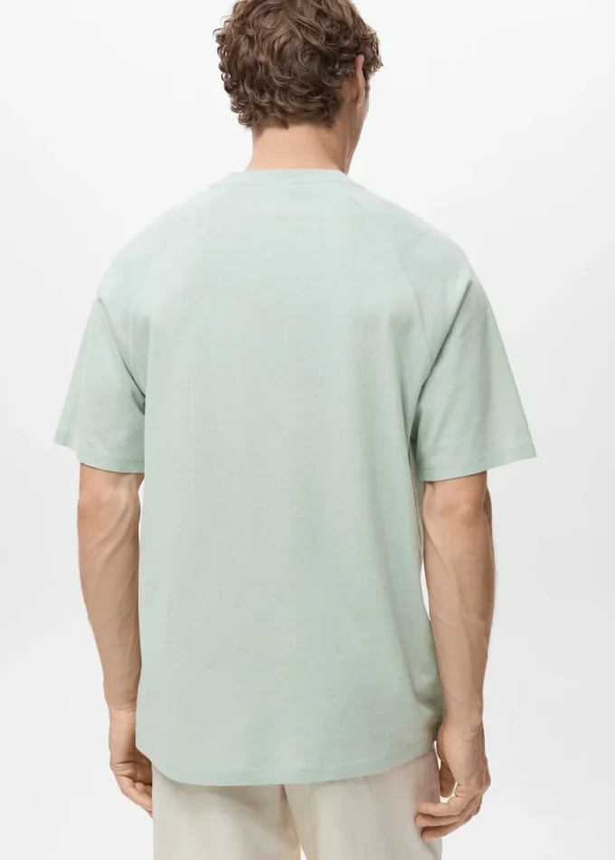 T-shirt in cotone e lino dalla vestibilità morbida T-shirt in cotone e lino dalla vestibilità morbida