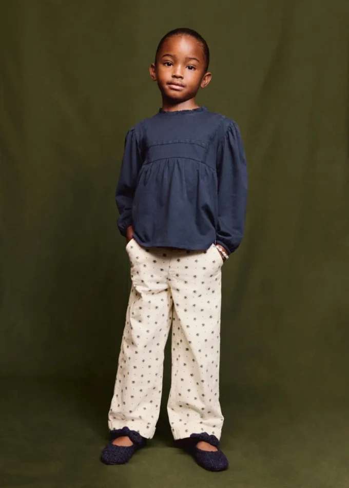 T-shirt in cotone ricamata T-shirt in cotone ricamata