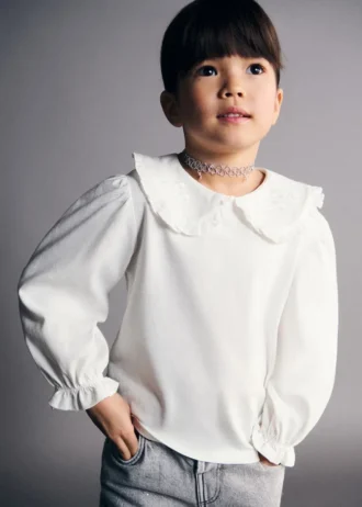 T-shirt in cotone ricamata