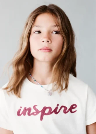 T-shirt in cotone ricamata T-shirt in cotone ricamata