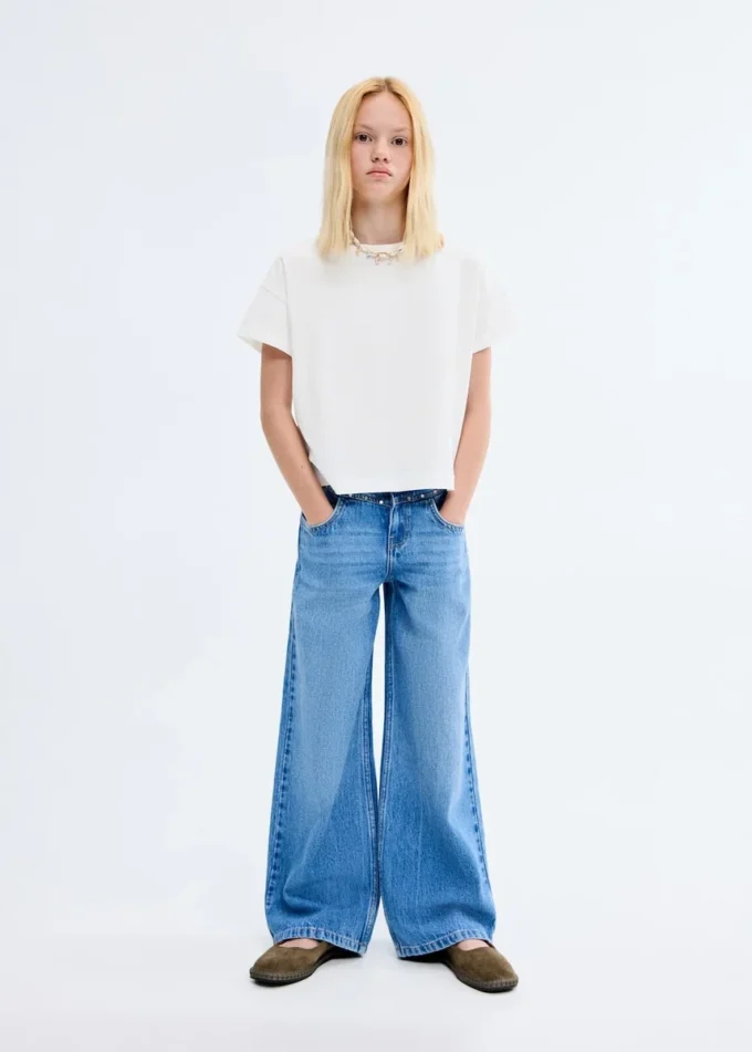 T-shirt in cotone tinta unita T-shirt in cotone tinta unita