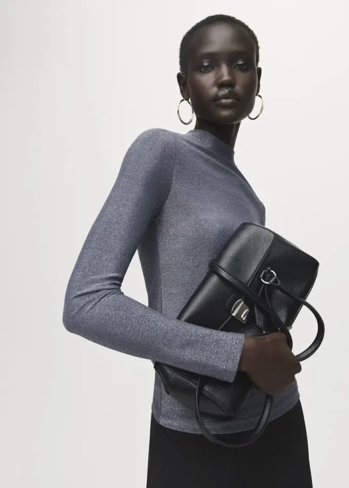 T-shirt in lurex con collo alla coreana