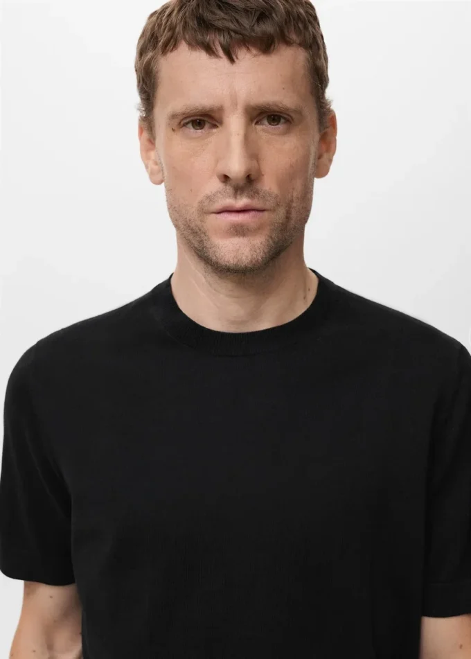 T-shirt in maglia fine di cotone T-shirt in maglia fine di cotone