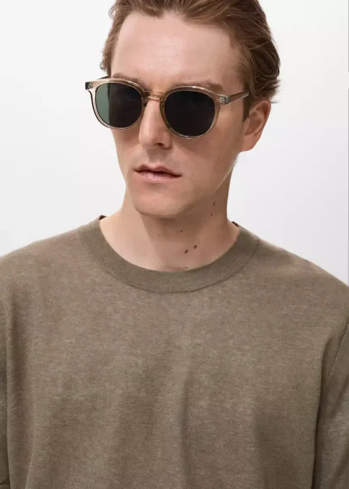 T-shirt in misto cotone a contrasto T-shirt in misto cotone a contrasto