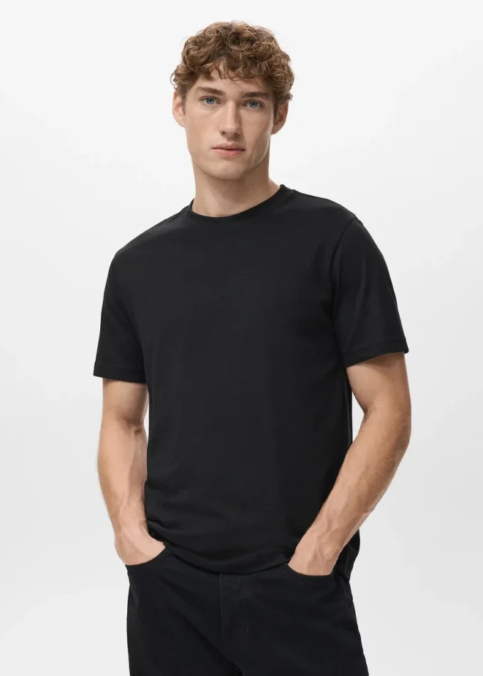T-shirt slim fit 100% cotone T-shirt slim fit 100% cotone