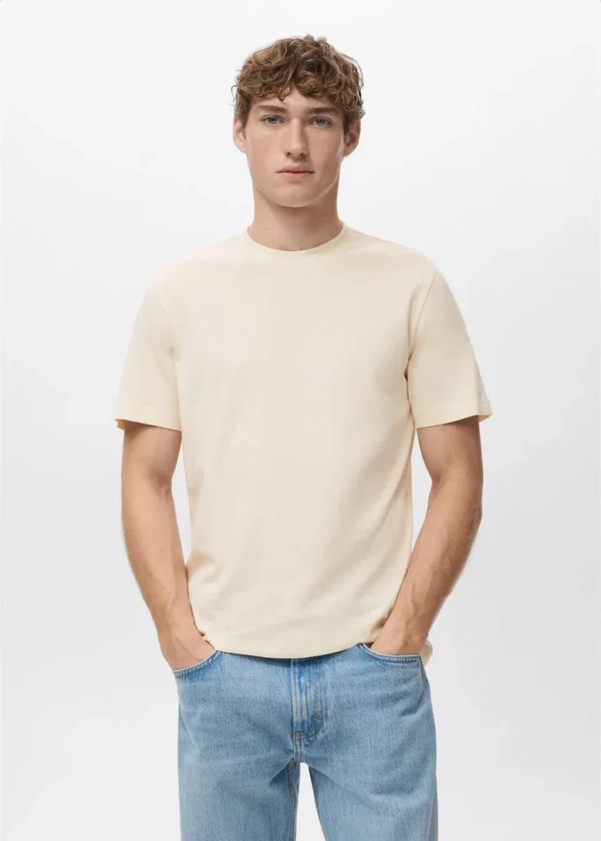 T-shirt slim fit 100% cotone T-shirt slim fit 100% cotone