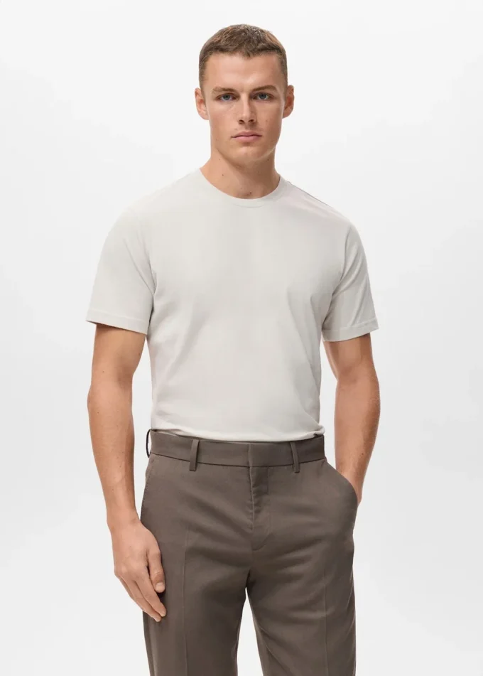 T-shirt slim fit 100% cotone T-shirt slim fit 100% cotone