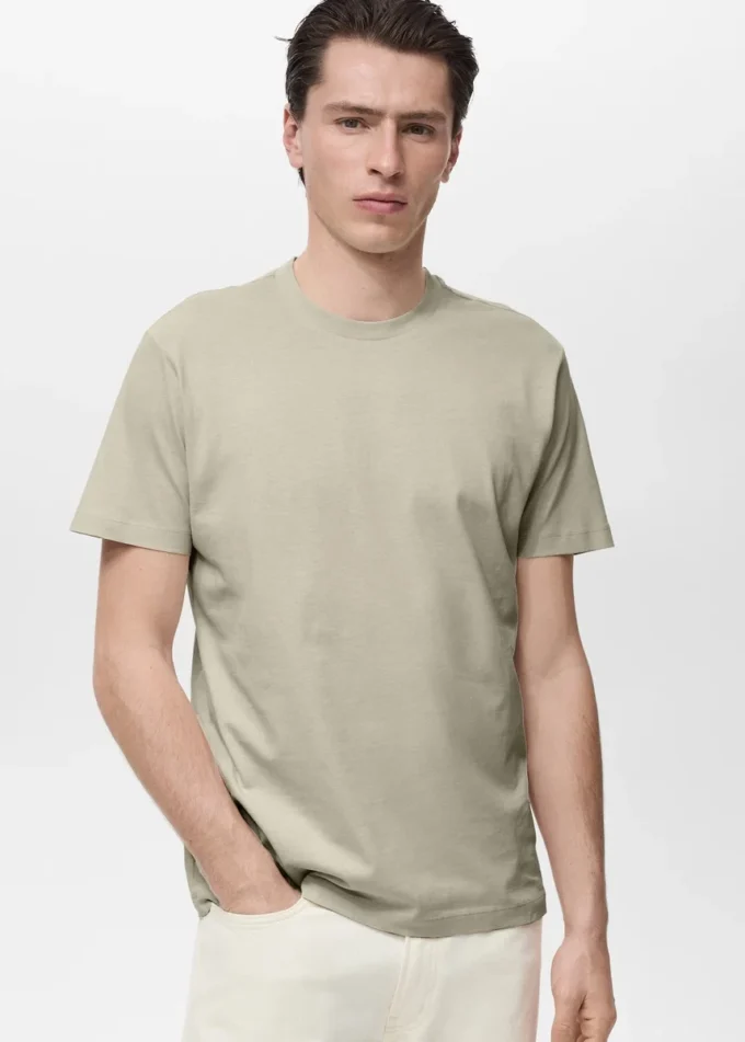 T-shirt slim fit 100% cotone T-shirt slim fit 100% cotone