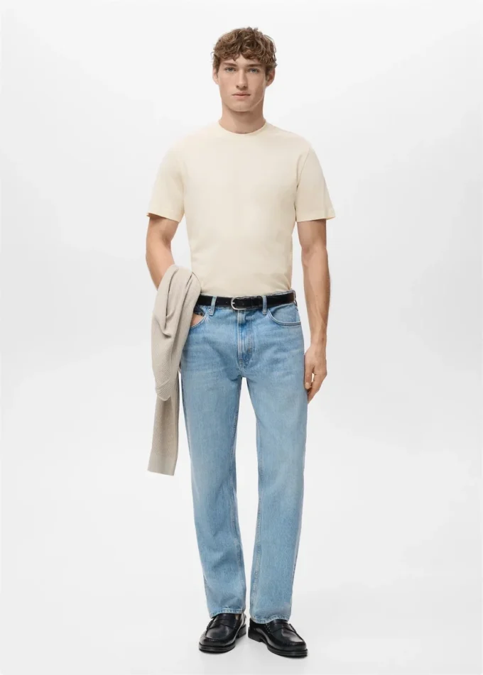 T-shirt slim fit 100% cotone T-shirt slim fit 100% cotone