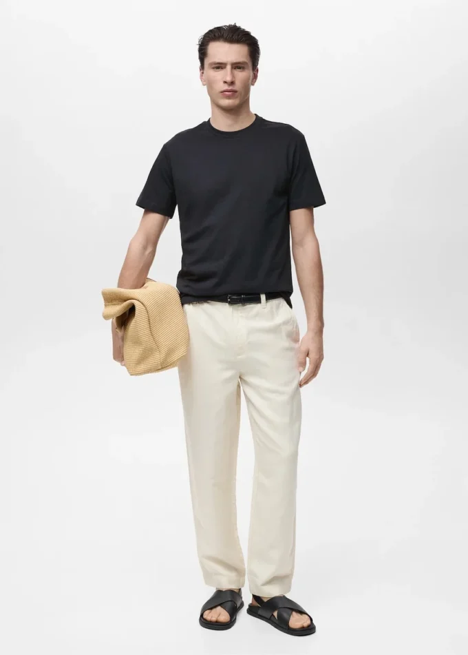 T-shirt slim fit 100% cotone T-shirt slim fit 100% cotone