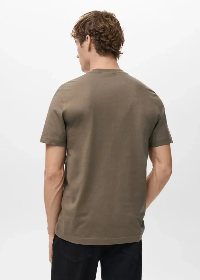 T-shirt slim fit 100% cotone T-shirt slim fit 100% cotone