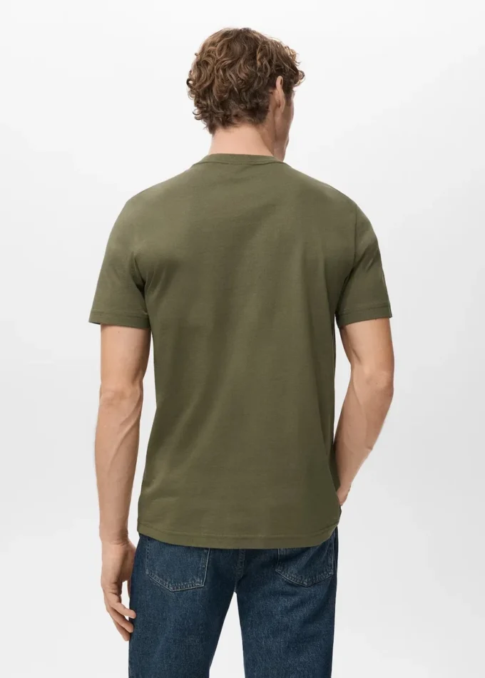 T-shirt slim fit 100% cotone T-shirt slim fit 100% cotone