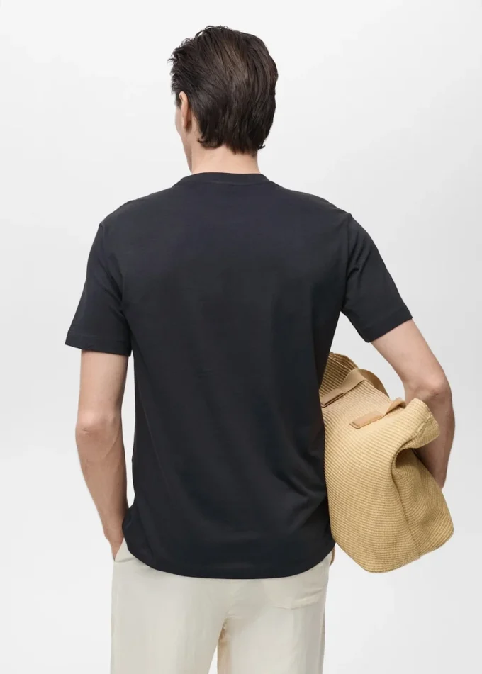 T-shirt slim fit 100% cotone T-shirt slim fit 100% cotone