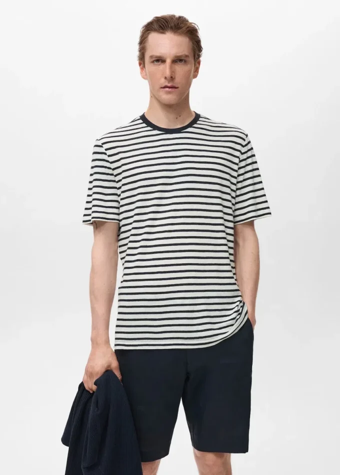 T-shirt slim fit in lino a righe T-shirt slim fit in lino a righe