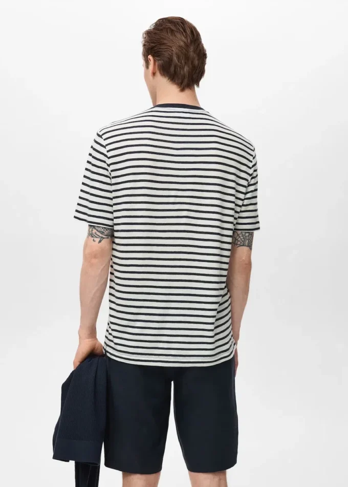 T-shirt slim fit in lino a righe T-shirt slim fit in lino a righe