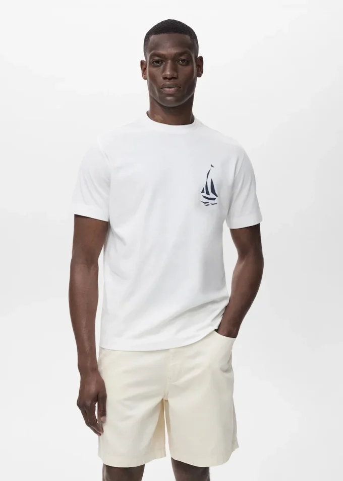 T-shirt stampata in cotone 100% T-shirt stampata in cotone 100%