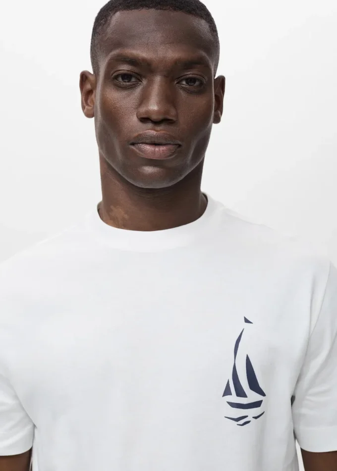 T-shirt stampata in cotone 100% T-shirt stampata in cotone 100%