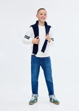 T-shirt stampata ricamata