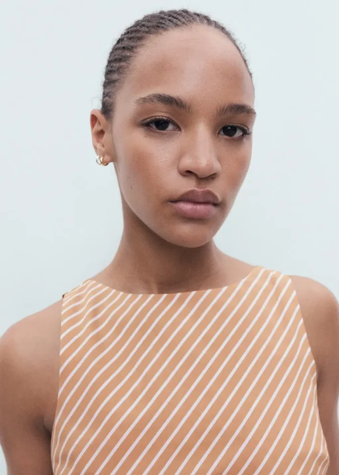 Top asimmetrico in cotone a righe Top asimmetrico in cotone a righe