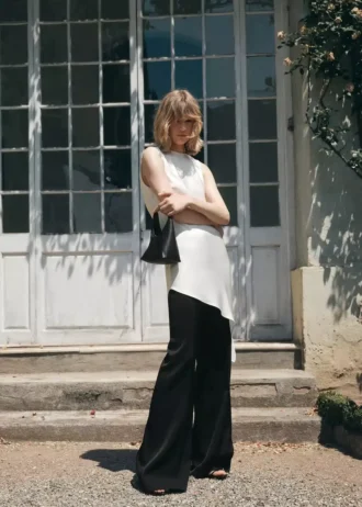 Top asimmetrico in raso