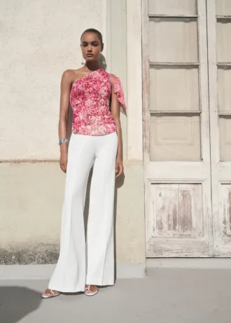 Top asimmetrico stampato Top asimmetrico stampato