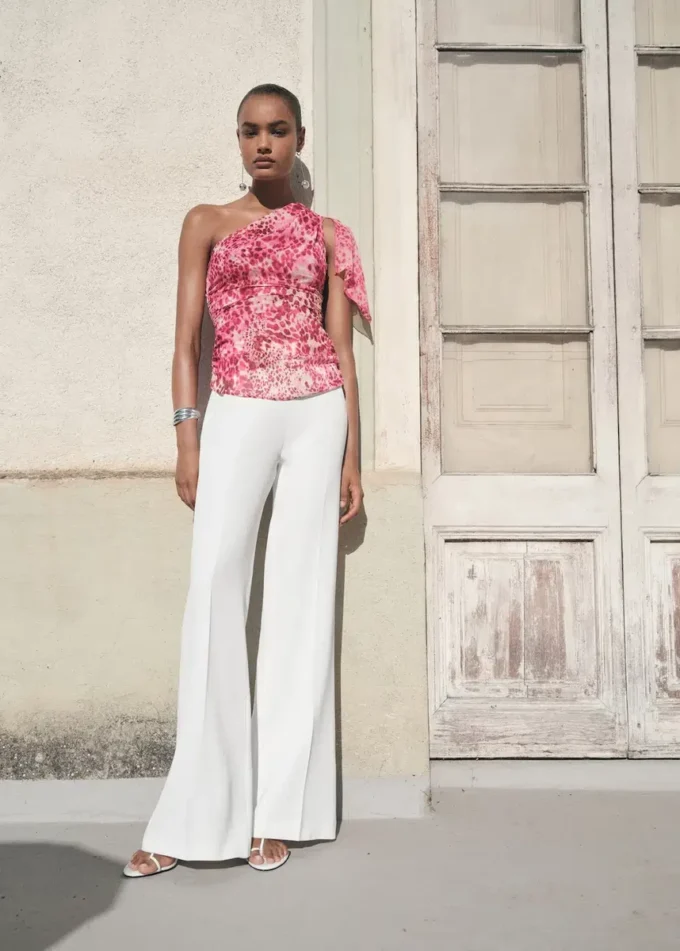 Top asimmetrico stampato Top asimmetrico stampato